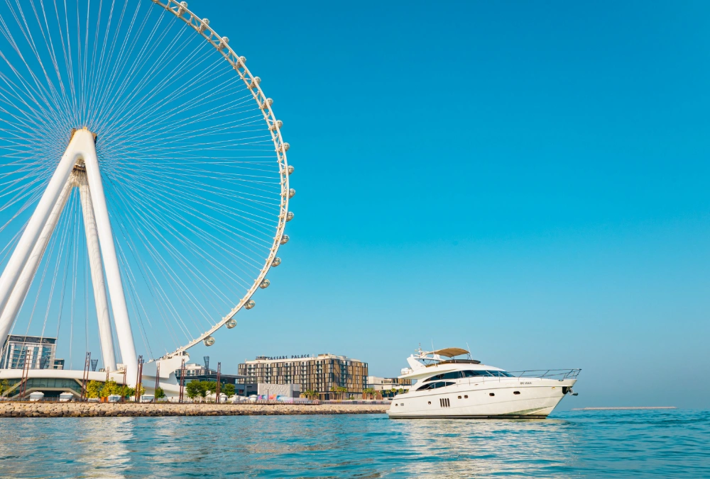 Amotea-Princess-72-FT-Exterior 3