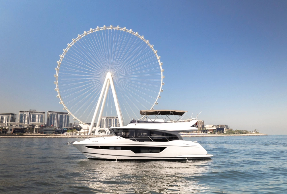 Fly-Sky-Walker-56-FT-Exterior 2