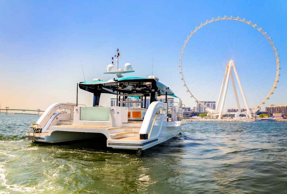 Ozone-Sky-Walker-55FT-Ozone Exterior