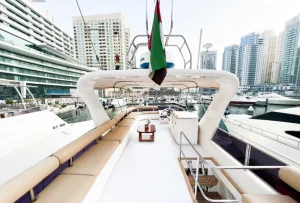 Tisck-Dubai-Marine-75-FT-Interior 2