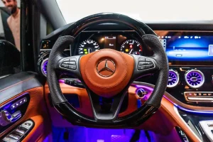 black-mercedes-benz-vito-steering-wheel-detail