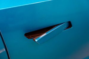 gac-gs3-emzoom-r-style-2025-blue-door-handle-closeup.jpg