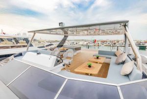 infinity-sky-walker-60ft-flybridge-2