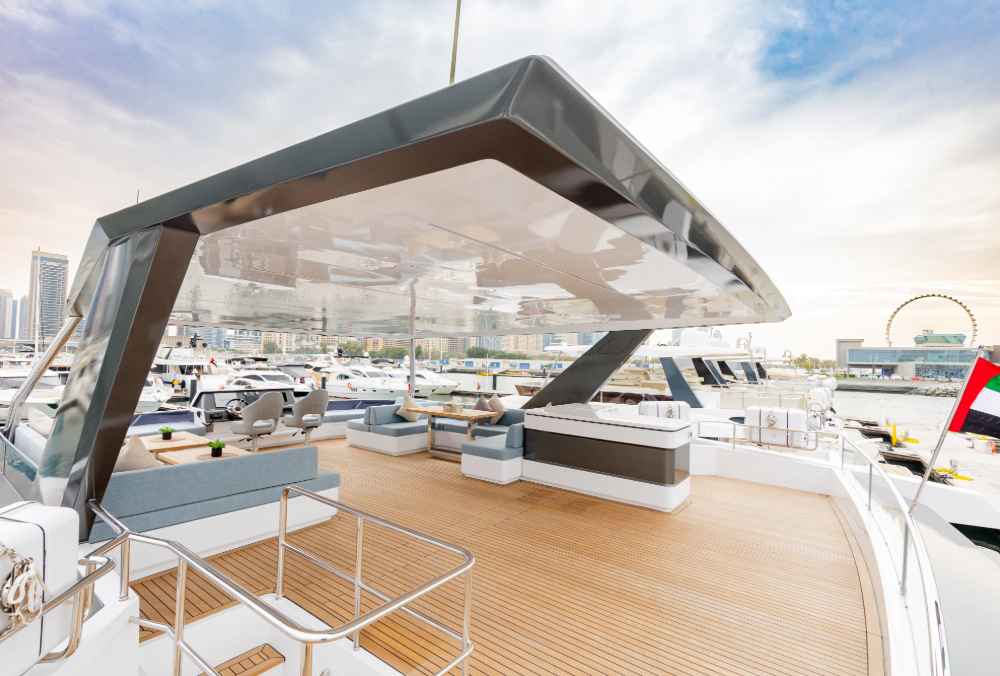 infinity-sky-walker-60ft-flybridge-with-helm