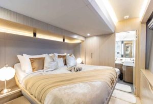 infinity-sky-walker-60ft-master-bedroom-cabin