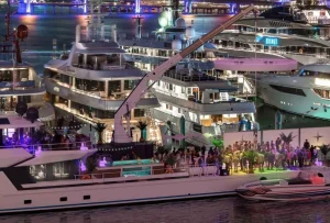 Damen-Yacht-Support-YS53