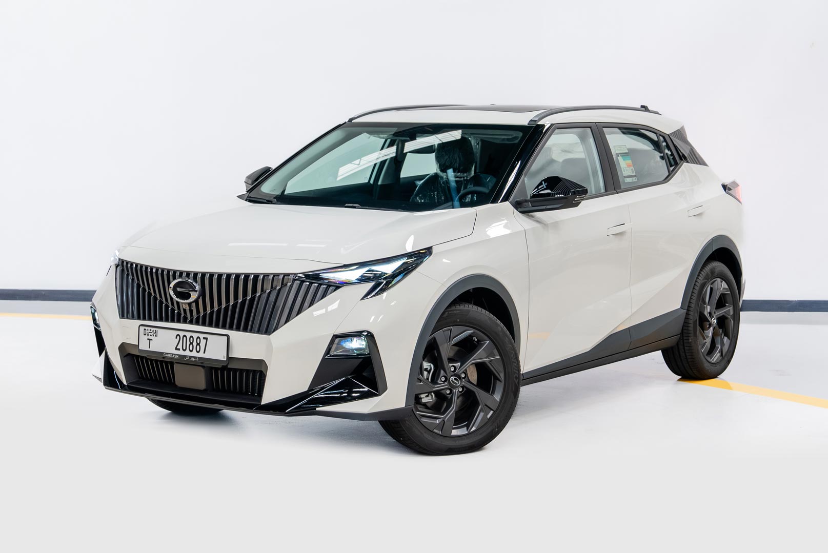 gac-gs3-emzoom-2025-white-front-angle.jpg
