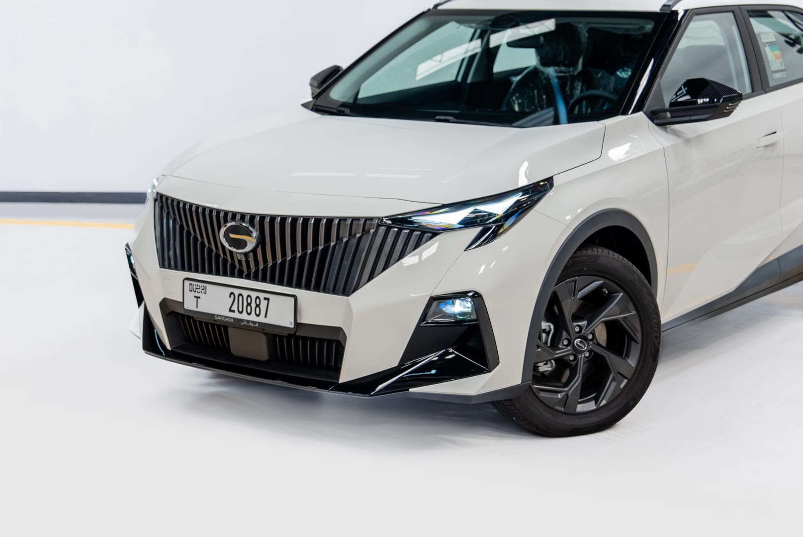 gac-gs3-emzoom-2025-white-front-grille.jpg