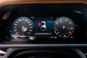 landrover-defender-display