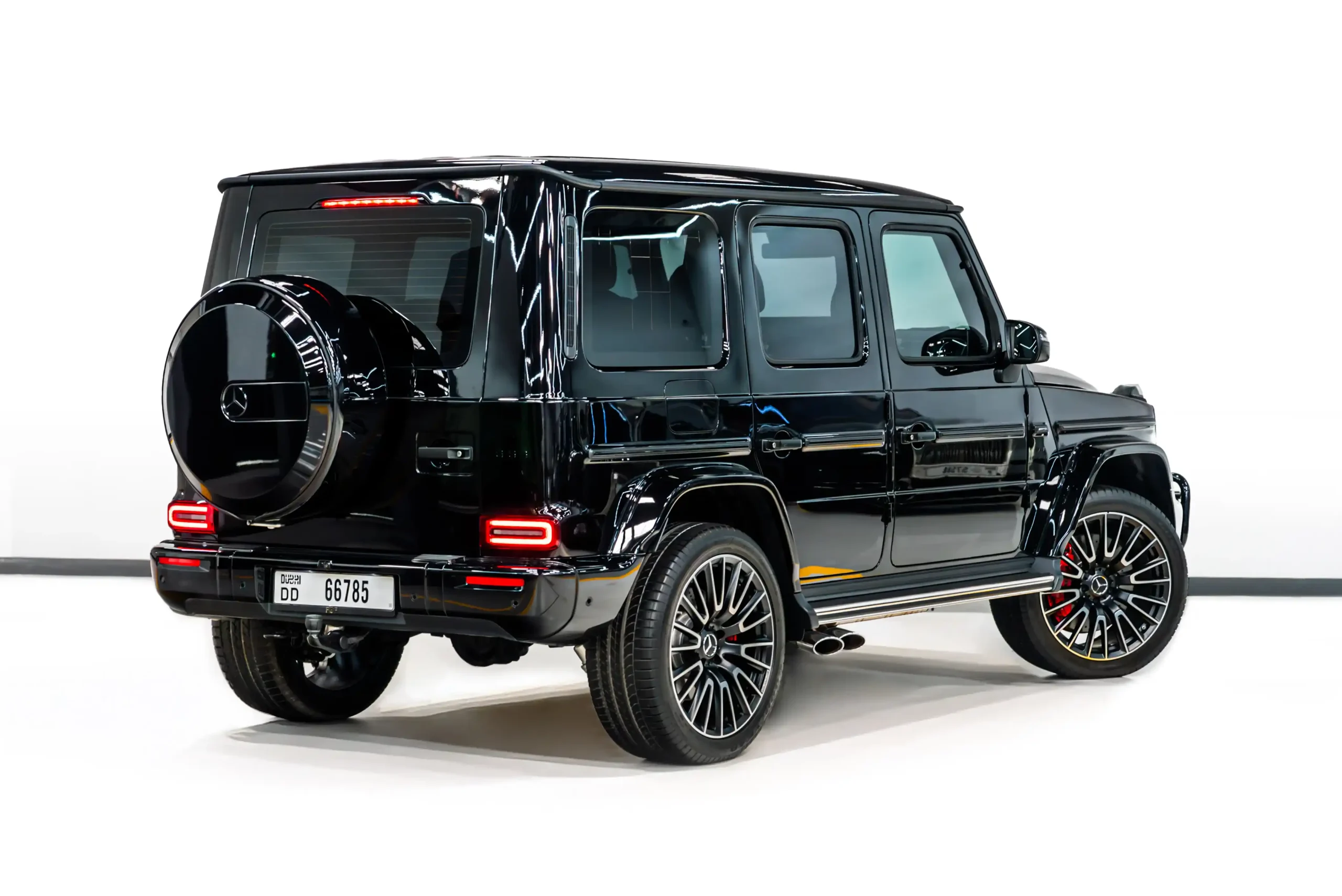 mercedes-g63-rear-side-angle 2