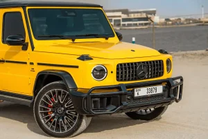 mercedes-g63-yellow-steering-wheel