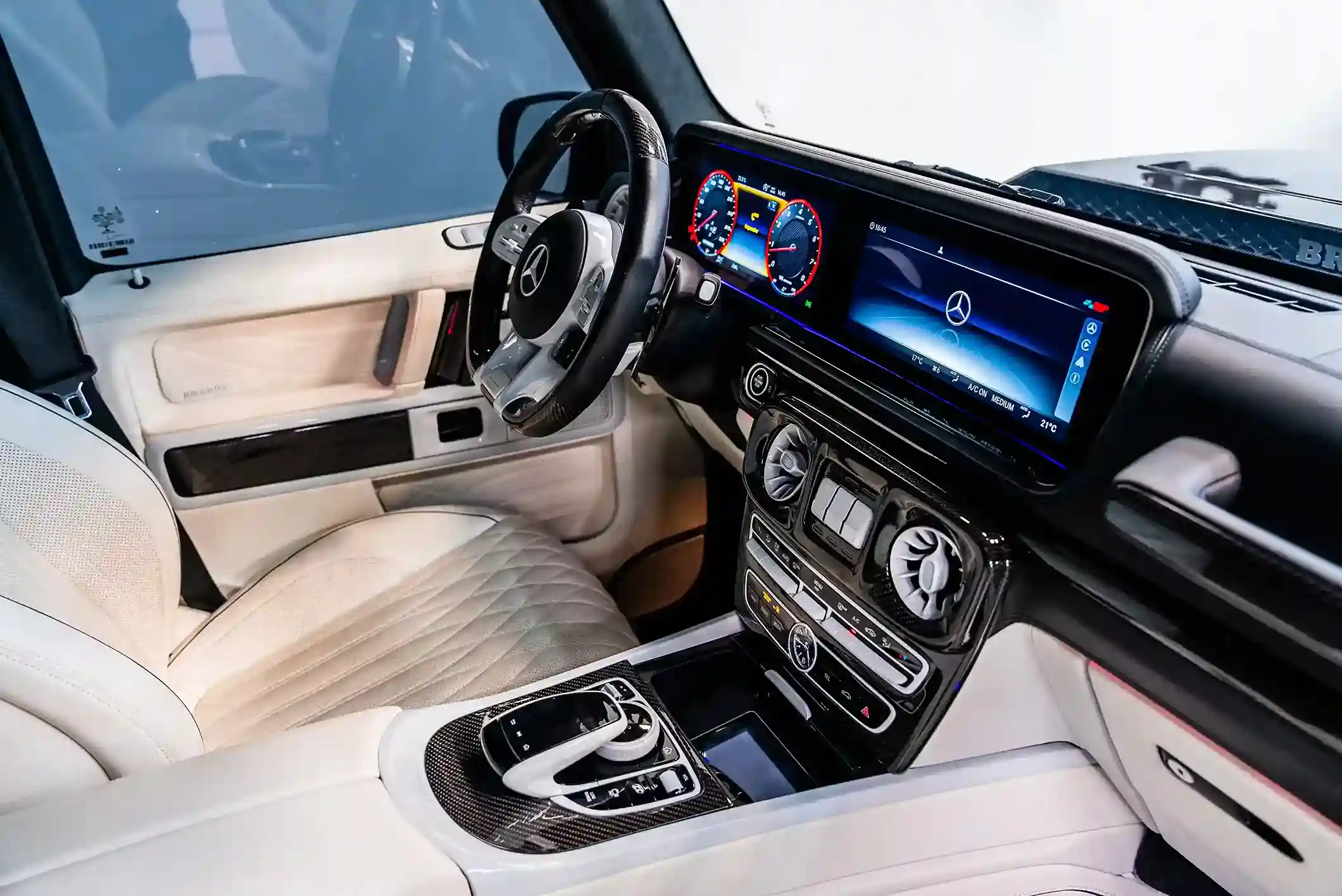 Mercedes-Brabus-blue-front-ac-vents