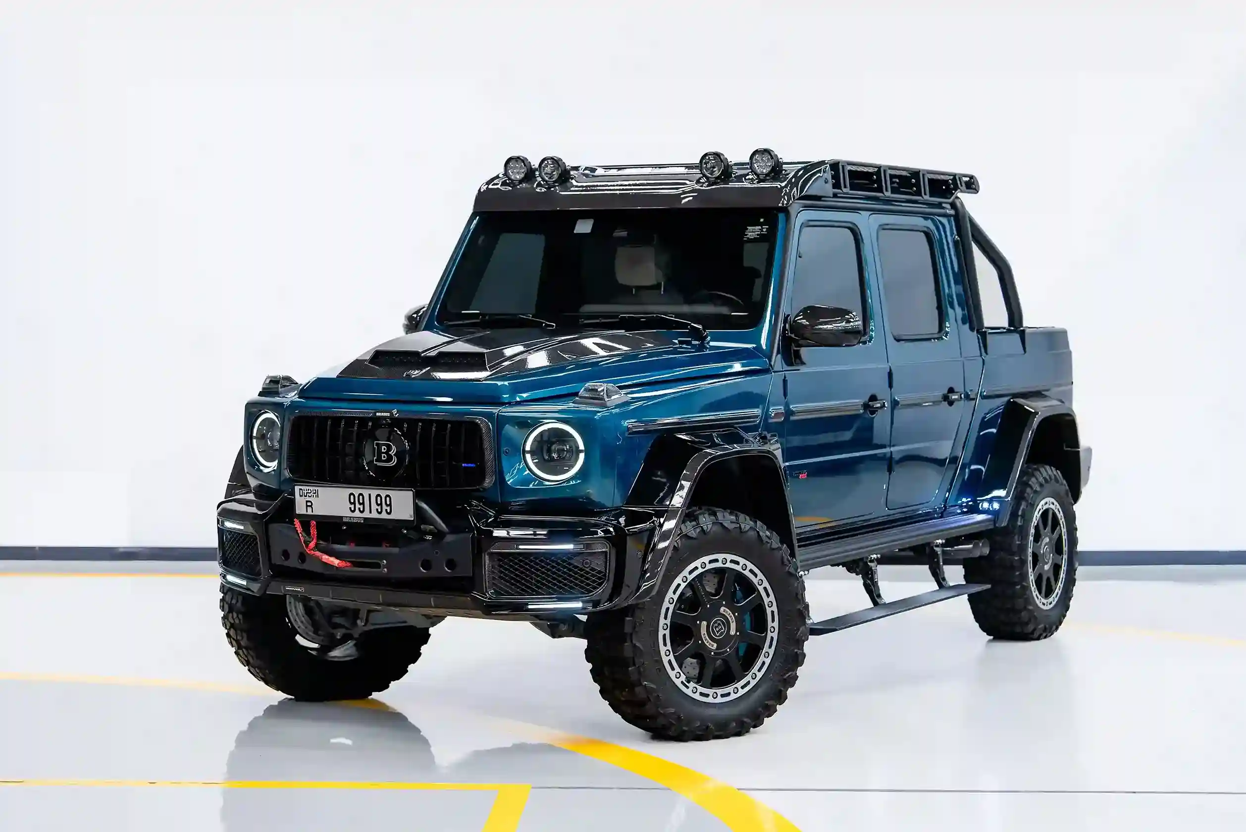 Mercedes-Brabus-blue-front-angle