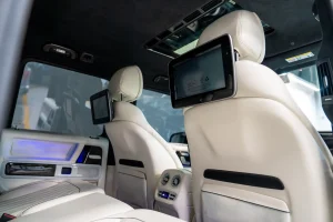 Mercedes-Brabus-blue-rear-display