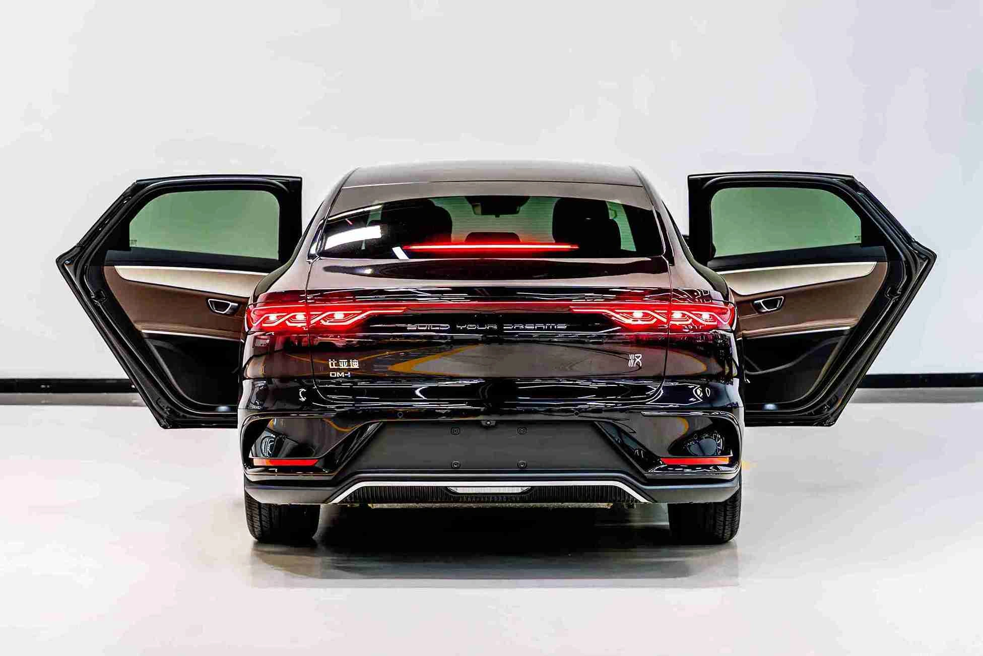 byd-black-rear-door-open