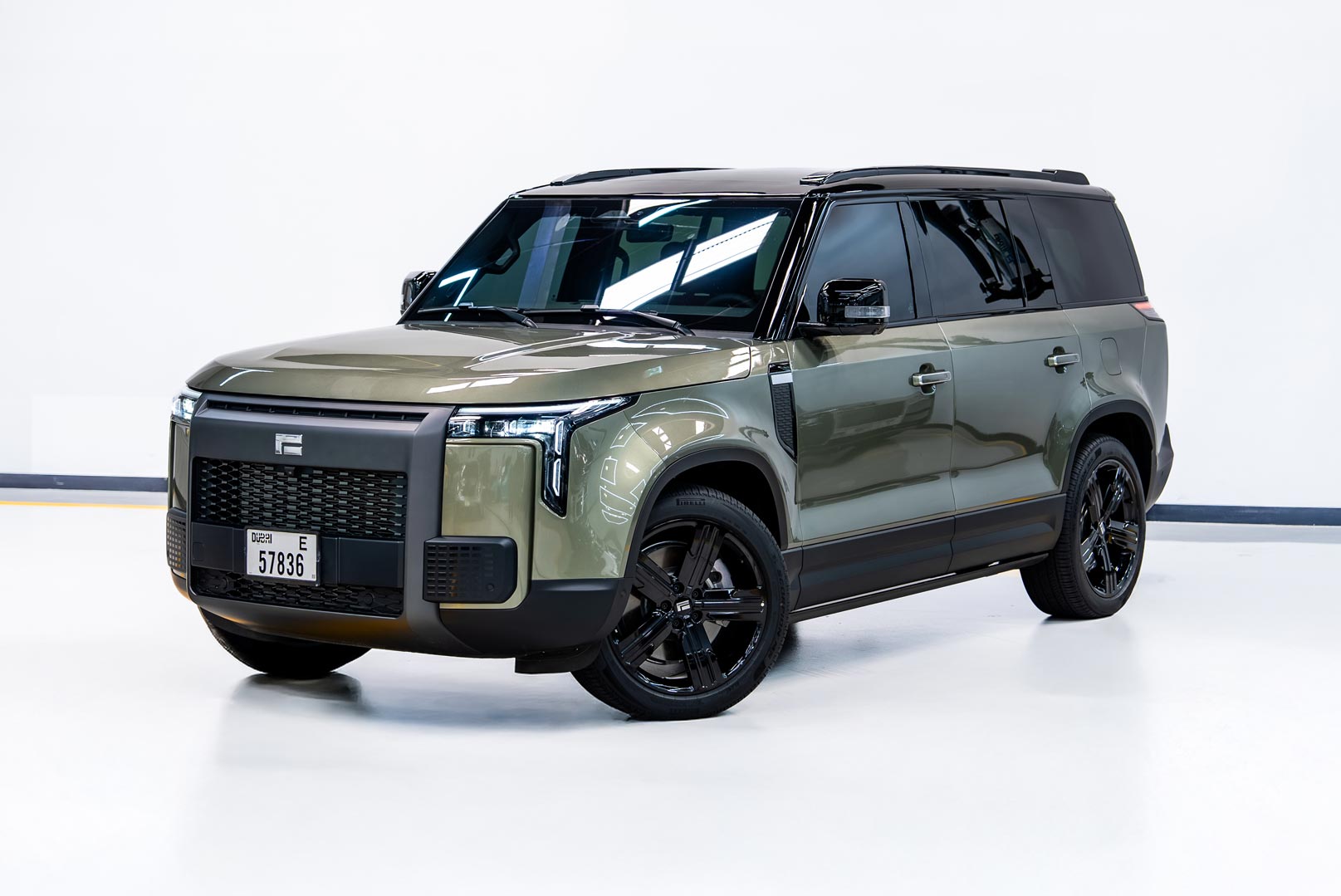 rox-01-green-three-quarter-front
